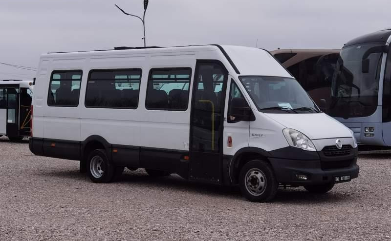 Helyközi busz Iveco Daily 23 miejsca, KLIMA, WEBASTO: 6 kép. Helyközi busz Iveco Daily 23 miejsca, KLIMA, WEBASTO: 6 kép.