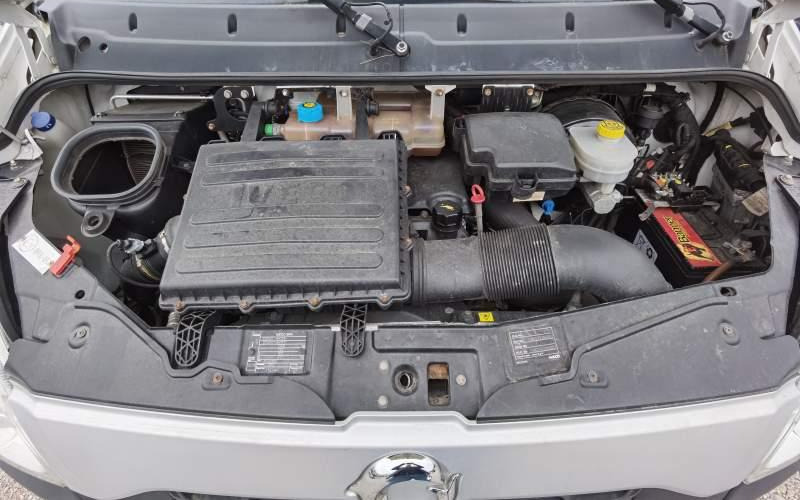 Helyközi busz Iveco Daily 23 miejsca, KLIMA, WEBASTO: 11 kép. Helyközi busz Iveco Daily 23 miejsca, KLIMA, WEBASTO: 11 kép.