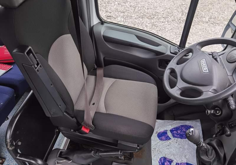 Helyközi busz Iveco Daily 23 miejsca, KLIMA, WEBASTO: 18 kép. Helyközi busz Iveco Daily 23 miejsca, KLIMA, WEBASTO: 18 kép.