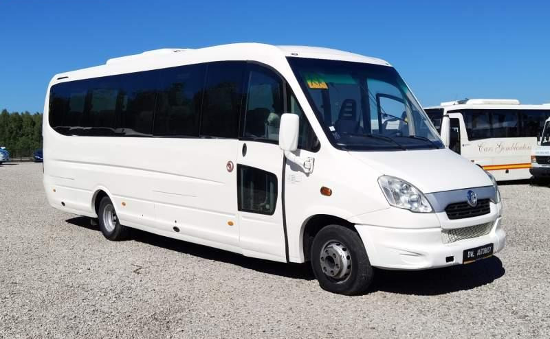 Iveco FERQUI SUNRISE - Távolsági busz: 3 kép. Iveco FERQUI SUNRISE - Távolsági busz: 3 kép.