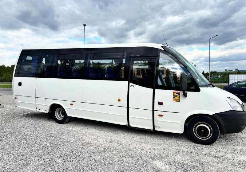 Helyközi busz Iveco Indcar Wing euro 5: 7 kép.