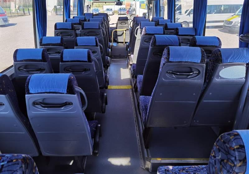 Helyközi busz Mercedes-Benz Atego Automet Apollo 38+10: 9 kép.
