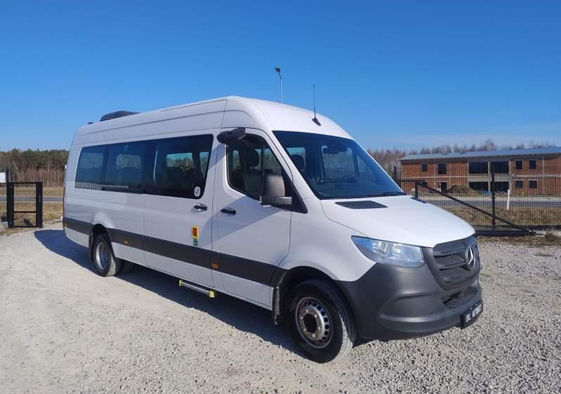 Mercedes-Benz Mercedes-Benz Sprinter 2023 jak nowy 39 tys km - Helyközi busz: 2 kép. Mercedes-Benz Mercedes-Benz Sprinter 2023 jak nowy 39 tys km - Helyközi busz: 2 kép.