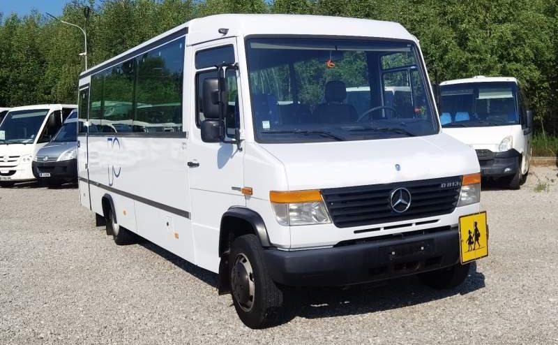 Mercedes-Benz Vario 813D 39 miejsc *200tys km* - Helyközi busz: 2 kép. Mercedes-Benz Vario 813D 39 miejsc *200tys km* - Helyközi busz: 2 kép.
