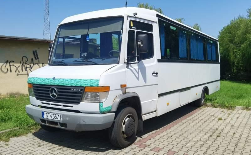 Mercedes-Benz Vario 814D 38+12 - Helyközi busz: 1 kép. Mercedes-Benz Vario 814D 38+12 - Helyközi busz: 1 kép.