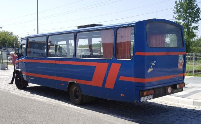 Mercedes-Benz Vario 814D 38+14 - Helyközi busz: 2 kép. Mercedes-Benz Vario 814D 38+14 - Helyközi busz: 2 kép.