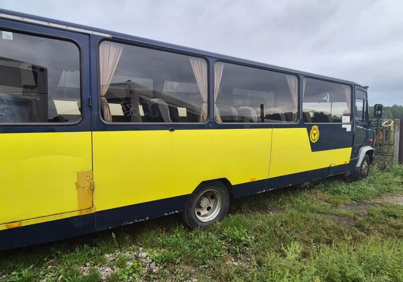 Mercedes-Benz Vario 814D 39+5 - Helyközi busz: 4 kép. Mercedes-Benz Vario 814D 39+5 - Helyközi busz: 4 kép.