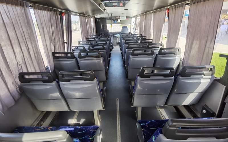 Helyközi busz Mercedes-Benz Vario 815D 39+14: 15 kép. Helyközi busz Mercedes-Benz Vario 815D 39+14: 15 kép.