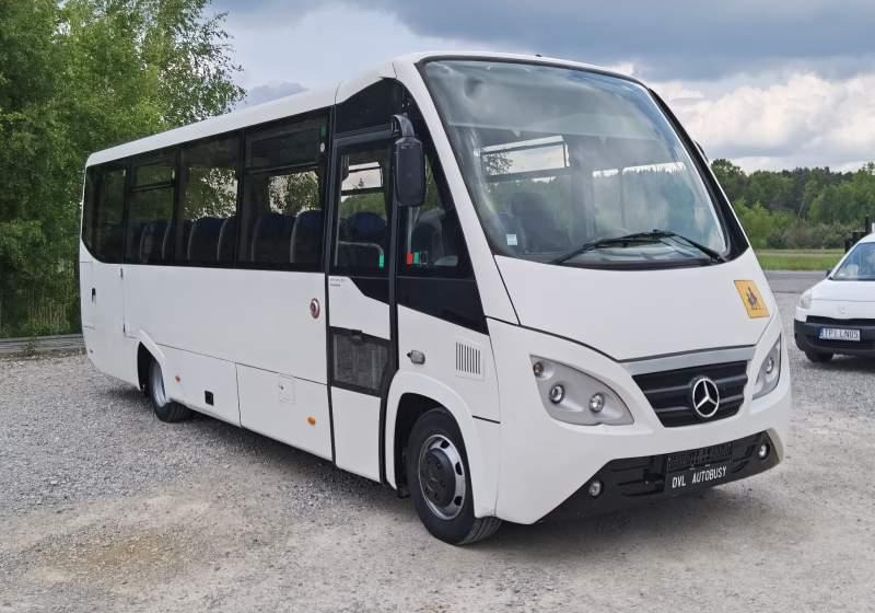 Mercedes-Benz Vario Luxor 39 miejsc EURO V - Helyközi busz: 1 kép. Mercedes-Benz Vario Luxor 39 miejsc EURO V - Helyközi busz: 1 kép.