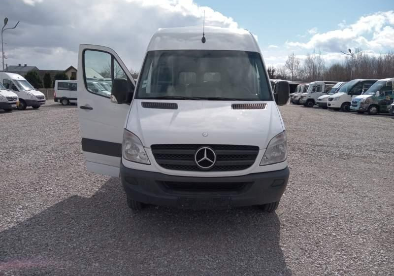 Mercedes-Benz sprinter 516 - Helyközi busz: 2 kép. Mercedes-Benz sprinter 516 - Helyközi busz: 2 kép.