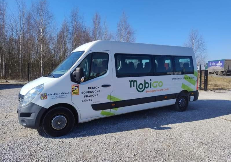 Renault Master 17 miejsc EURO 6 - Helyközi busz: 4 kép. Renault Master 17 miejsc EURO 6 - Helyközi busz: 4 kép.