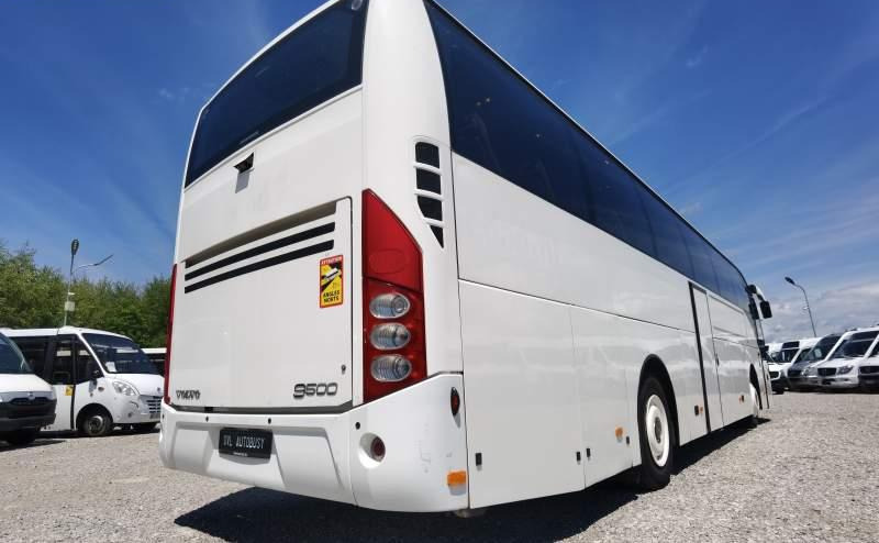 Volvo 9500 2012 Euro5 Irizar/Tourismo/Tourliner - Távolsági busz: 5 kép. Volvo 9500 2012 Euro5 Irizar/Tourismo/Tourliner - Távolsági busz: 5 kép.