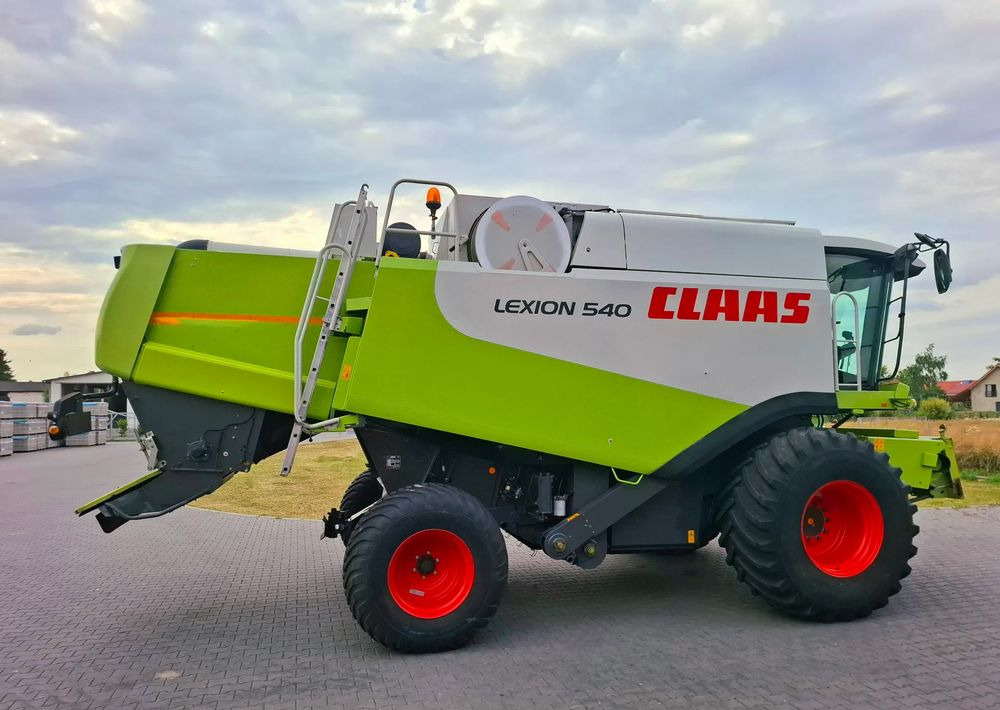 Kombájn Claas Lexion 540 heder 6.6 m, Nie Malowany, Stan Bardzo Dobry: 7 kép.