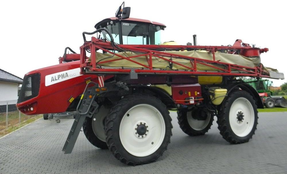 Permetezők Hardi ALPHA 4100 EVO 2013 Rok, 30 metrow,40 km/h,GPS, Nie Malowany, Stan Bardzo Dobry: 15 kép.