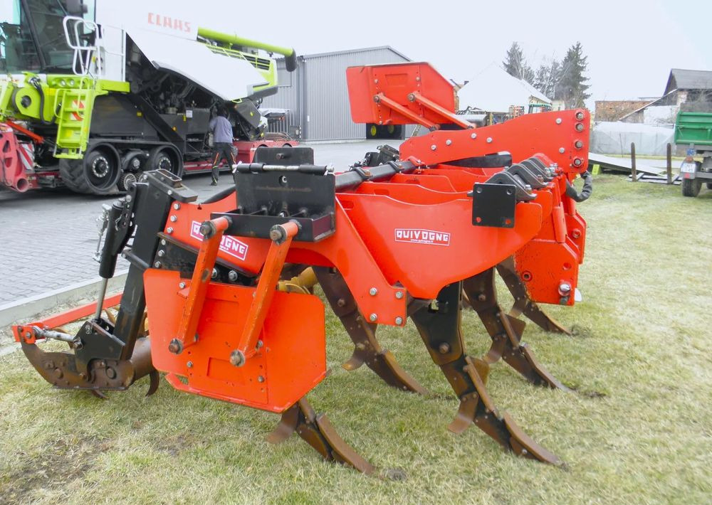 Inny Quivogne 3 metry Głębosz 2014 Rok , Stan Idealny - Talajművelő gep: 2 kép. Inny Quivogne 3 metry Głębosz 2014 Rok , Stan Idealny - Talajművelő gep: 2 kép.