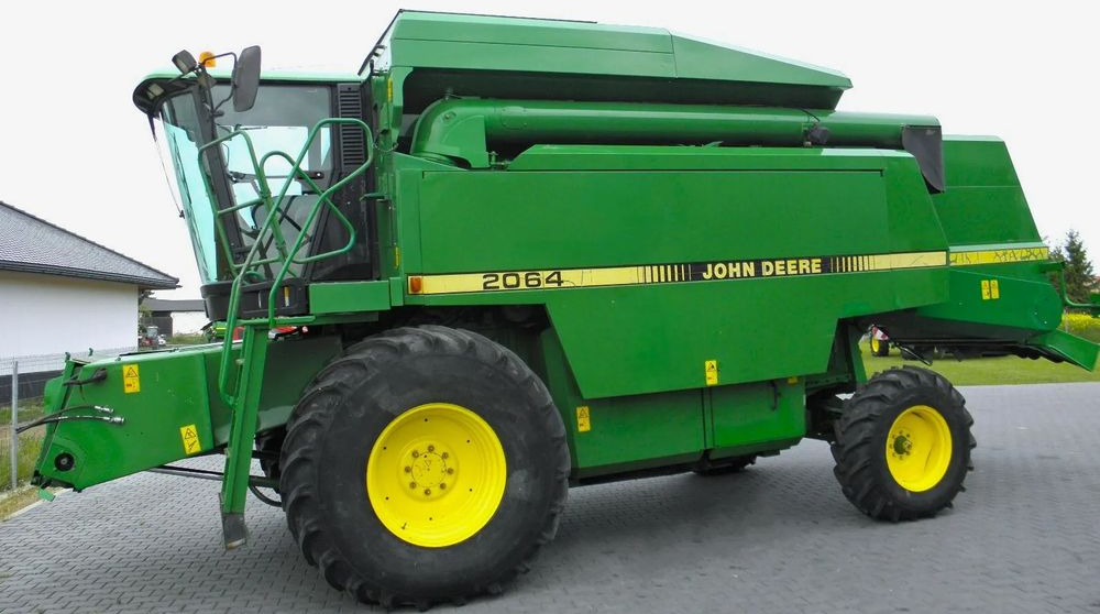 John Deere 2064 1996 Rok, Nie Malowany, Stan Bardzo Dobry, CENA BRUTTO-UMOWA KUPNA SPRZEDAZY - Kombájn: 3 kép. John Deere 2064 1996 Rok, Nie Malowany, Stan Bardzo Dobry, CENA BRUTTO-UMOWA KUPNA SPRZEDAZY - Kombájn: 3 kép.