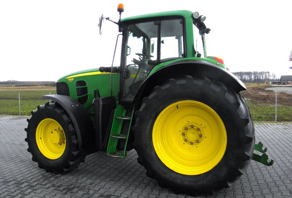 Traktor John Deere 7530 Premium 2010 Rok, POWERQUAD, Nie Malowany, Stan Bardzo Dobry: 12 kép.