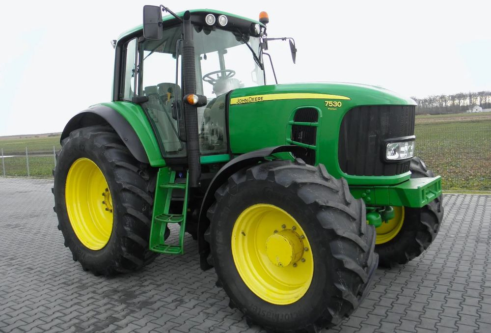 John Deere 7530 Premium 2010 Rok, POWERQUAD, Nie Malowany, Stan Bardzo Dobry - Traktor: 5 kép. John Deere 7530 Premium 2010 Rok, POWERQUAD, Nie Malowany, Stan Bardzo Dobry - Traktor: 5 kép.