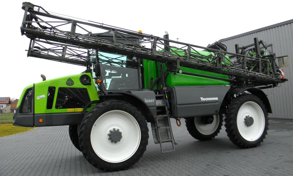 Tecnoma LASER 5240 36 M, 2016 Rok, 5200 litrow, GPS+ wylaczanie automatyczne sekcji, Distance control, Stan Bardzo Dobry - Permetezők: 5 kép. Tecnoma LASER 5240 36 M, 2016 Rok, 5200 litrow, GPS+ wylaczanie automatyczne sekcji, Distance control, Stan Bardzo Dobry - Permetezők: 5 kép.