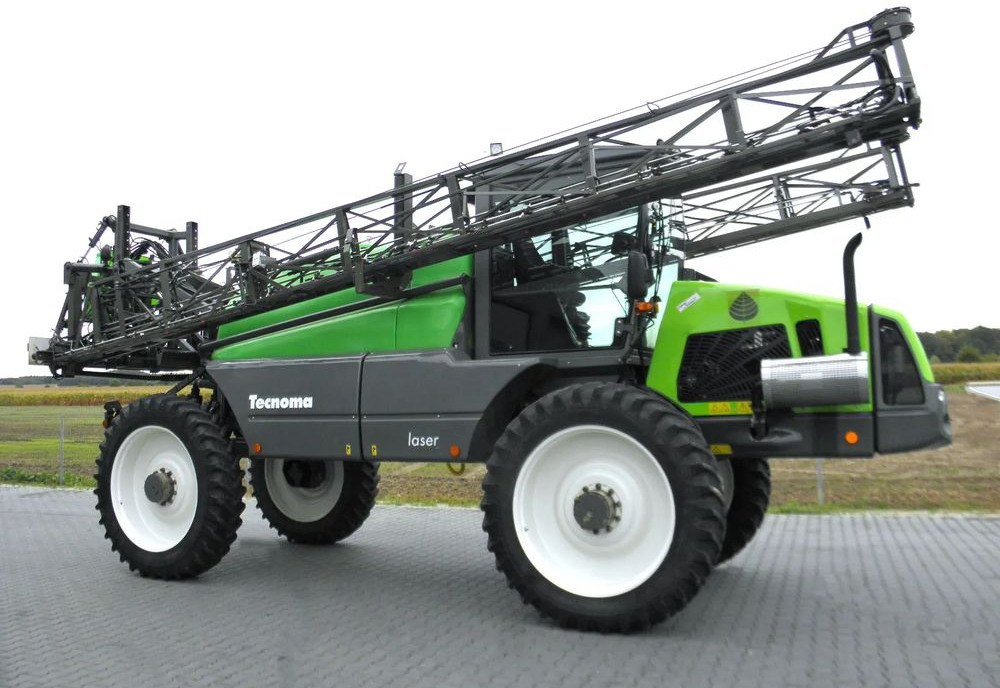 Tecnoma Laser 4240 2014 Rok, GPS, 36 M, Nie Malowany, Stan Bardzo Dobry - Permetezők: 3 kép. Tecnoma Laser 4240 2014 Rok, GPS, 36 M, Nie Malowany, Stan Bardzo Dobry - Permetezők: 3 kép.