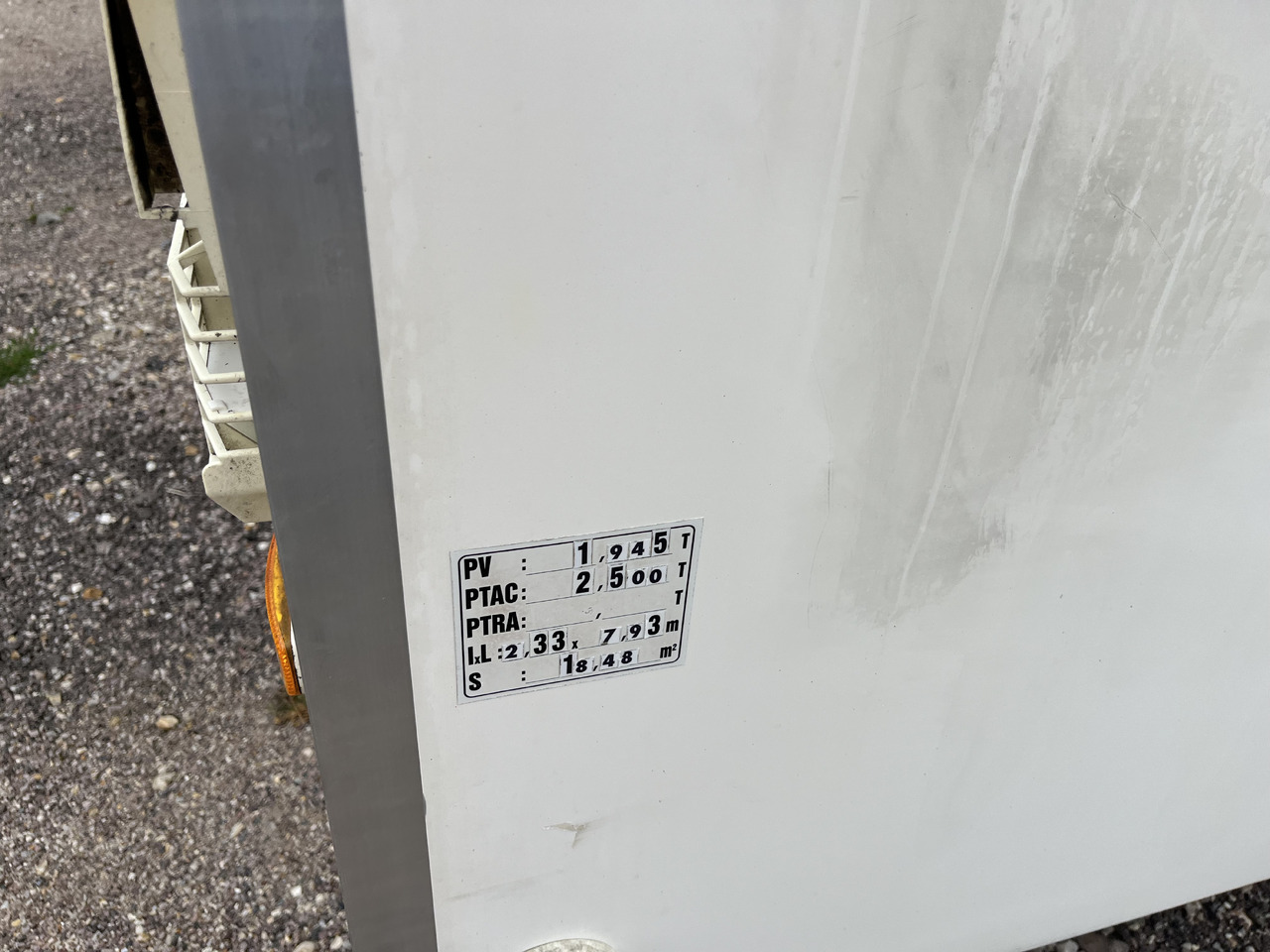 Jcr Base de vie - Autó utánfutó: 4 kép. Jcr Base de vie - Autó utánfutó: 4 kép.