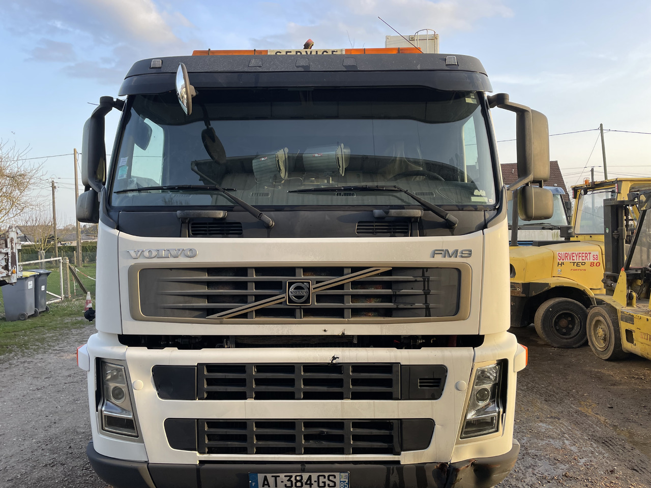 Volvo Fm9 300 - Szemetesautó: 2 kép. Volvo Fm9 300 - Szemetesautó: 2 kép.