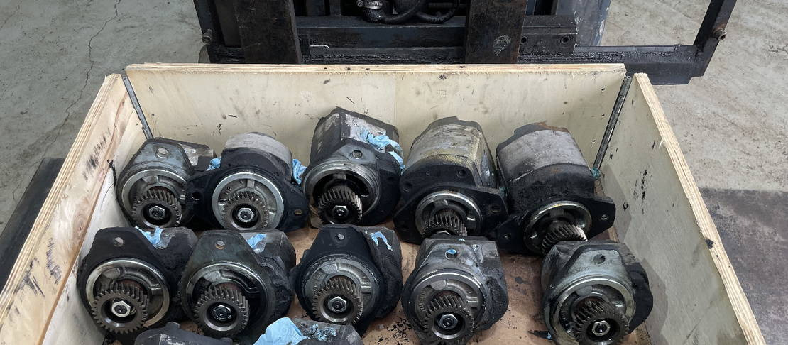 Bosch Hydraulikpumpe Citaro Rexroth 0517725310 Lüfter Mercedes - Hidraulikus szivattyú - Busz: 3 kép. Bosch Hydraulikpumpe Citaro Rexroth 0517725310 Lüfter Mercedes - Hidraulikus szivattyú - Busz: 3 kép.