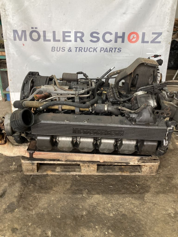 Mercedes-Benz Mercedes Motor OM 457 HLA Citaro EEV OM457HLA Claas 457.959 457959 - Motor - Busz: 1 kép. Mercedes-Benz Mercedes Motor OM 457 HLA Citaro EEV OM457HLA Claas 457.959 457959 - Motor - Busz: 1 kép.