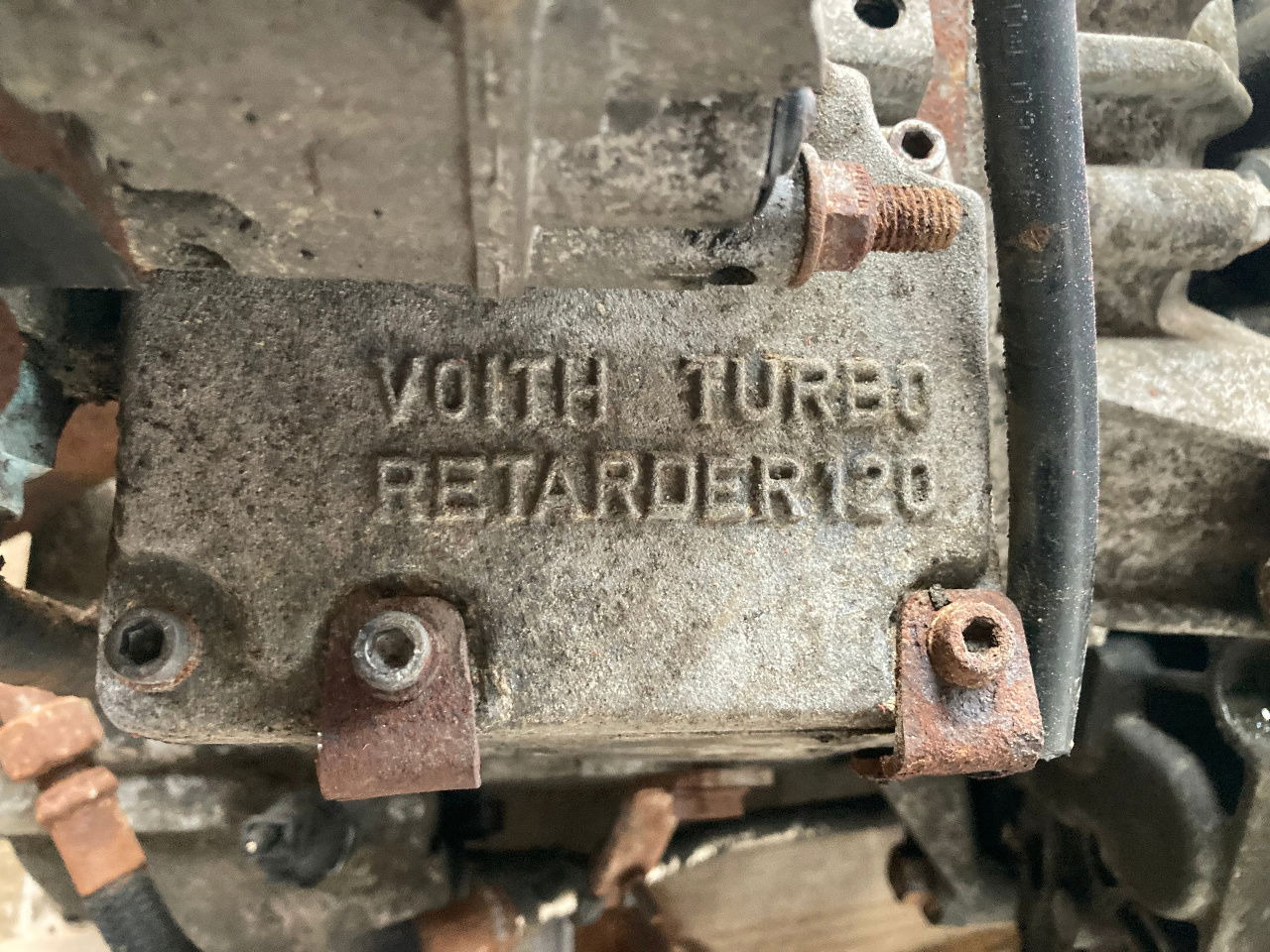 Mercedes-Benz Schaltgetriebe Mercedes GO210-6 GO 210-6 714.140 Setra Retarder - Sebességváltó és alkatrészek - Busz: 3 kép. Mercedes-Benz Schaltgetriebe Mercedes GO210-6 GO 210-6 714.140 Setra Retarder - Sebességváltó és alkatrészek - Busz: 3 kép.