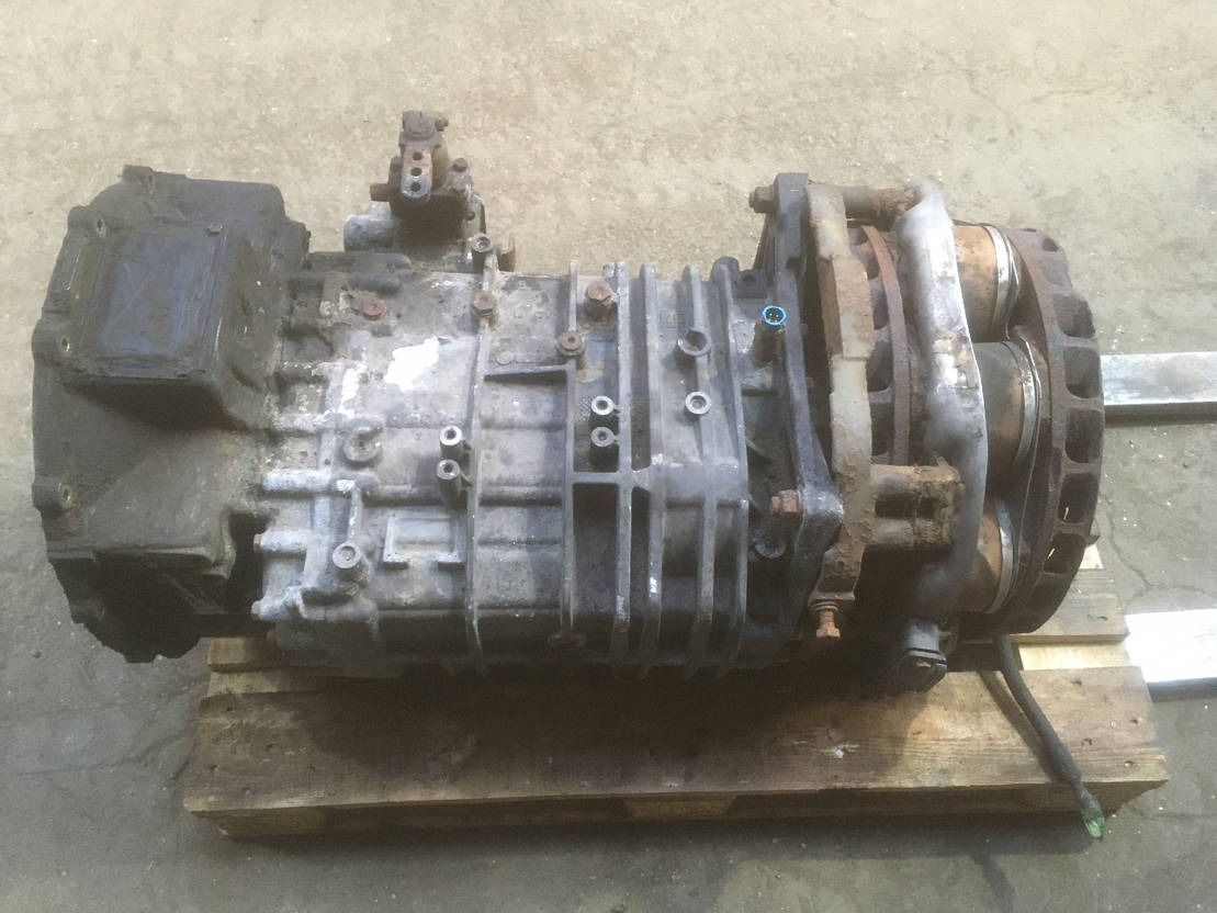 ZF ZF Getriebe 6S 1600 Ecolite Temsa DAF Paccar 6 1600 - Sebességváltó - Busz: 2 kép. ZF ZF Getriebe 6S 1600 Ecolite Temsa DAF Paccar 6 1600 - Sebességváltó - Busz: 2 kép.