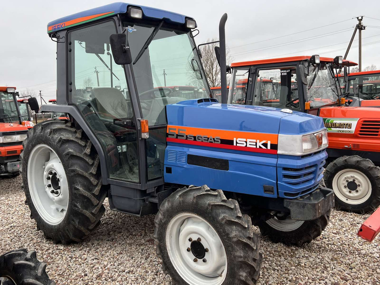 Iseki Geas 55 - Traktor: 2 kép. Iseki Geas 55 - Traktor: 2 kép.