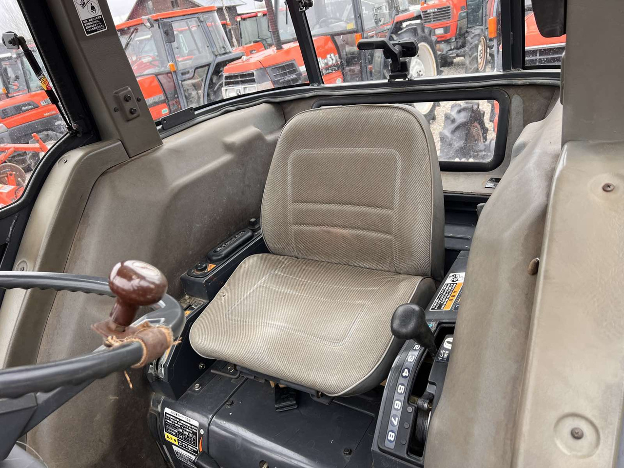 Kubota GL470 - Traktor: 4 kép. Kubota GL470 - Traktor: 4 kép.