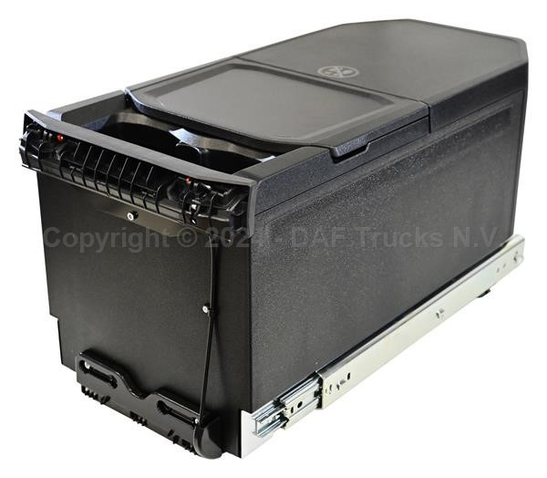 DAF OE LODÓWKA CHŁODZIARKA DAF OE XF XG XG+ 2318729 - Fülke és belső tér: 4 kép. DAF OE LODÓWKA CHŁODZIARKA DAF OE XF XG XG+ 2318729 - Fülke és belső tér: 4 kép.