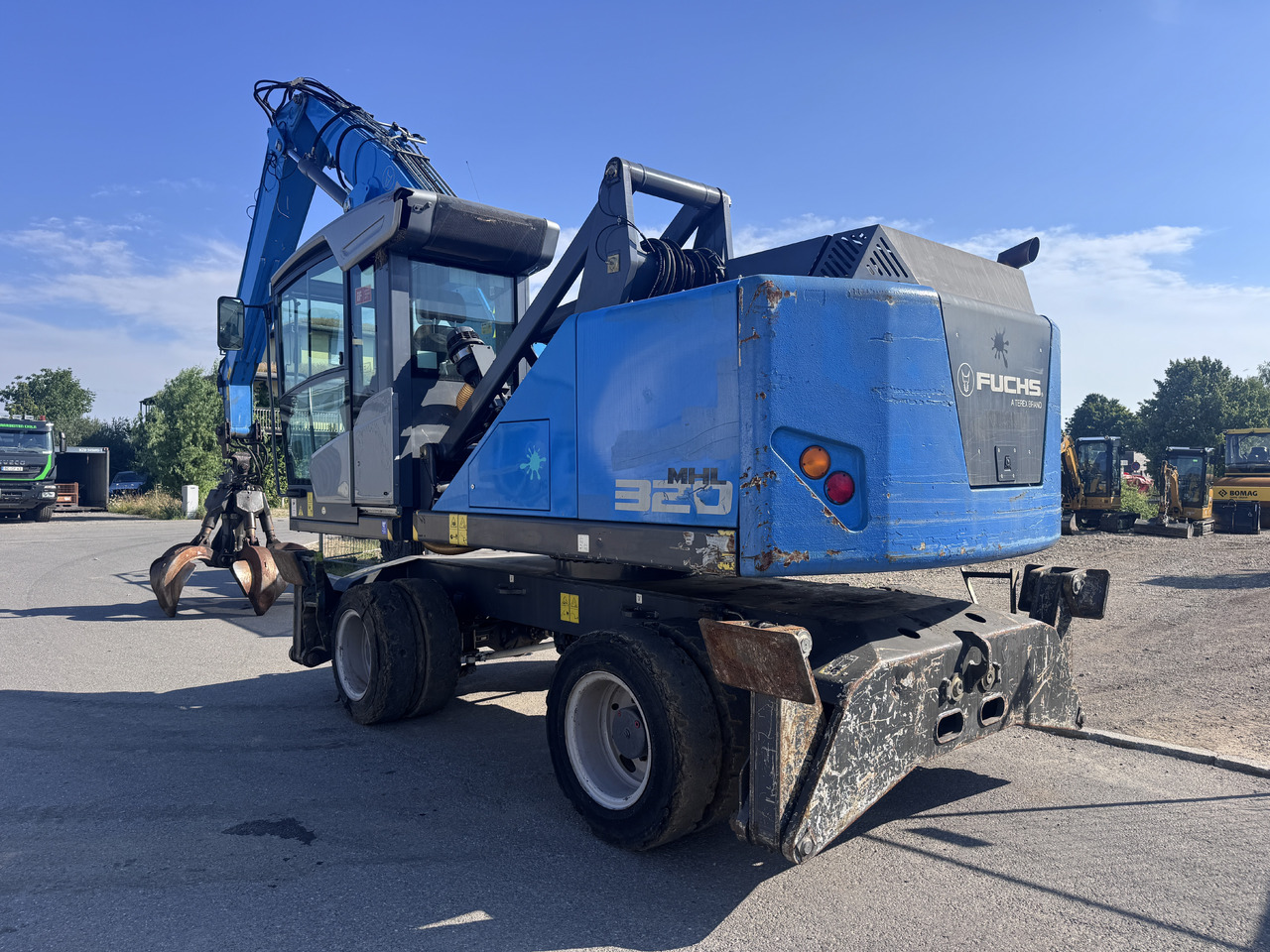 FUCHS MHL 320 F - Hulladék kotró: 3 kép. FUCHS MHL 320 F - Hulladék kotró: 3 kép.