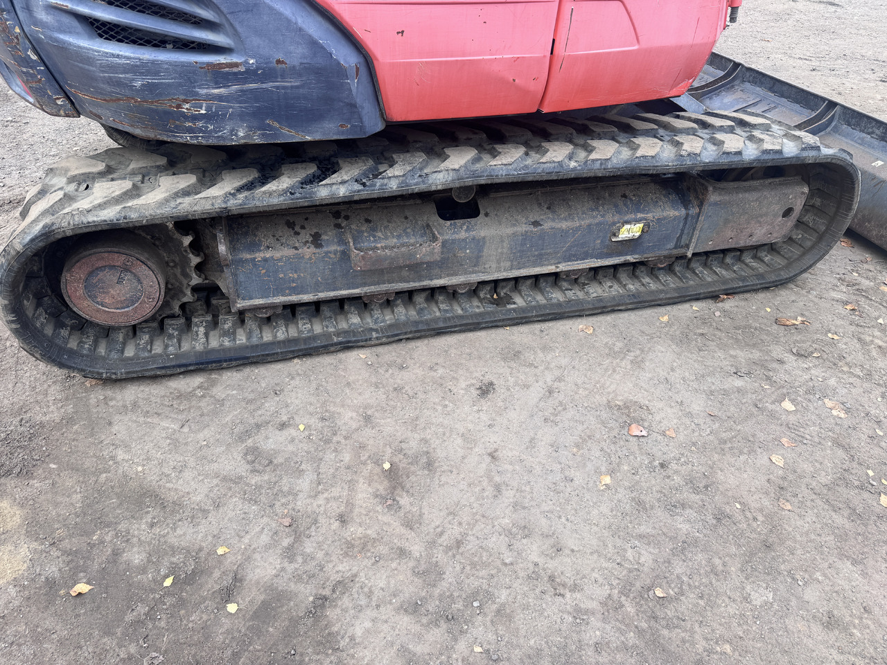 KUBOTA KX 080-3a - Minikotró: 5 kép. KUBOTA KX 080-3a - Minikotró: 5 kép.