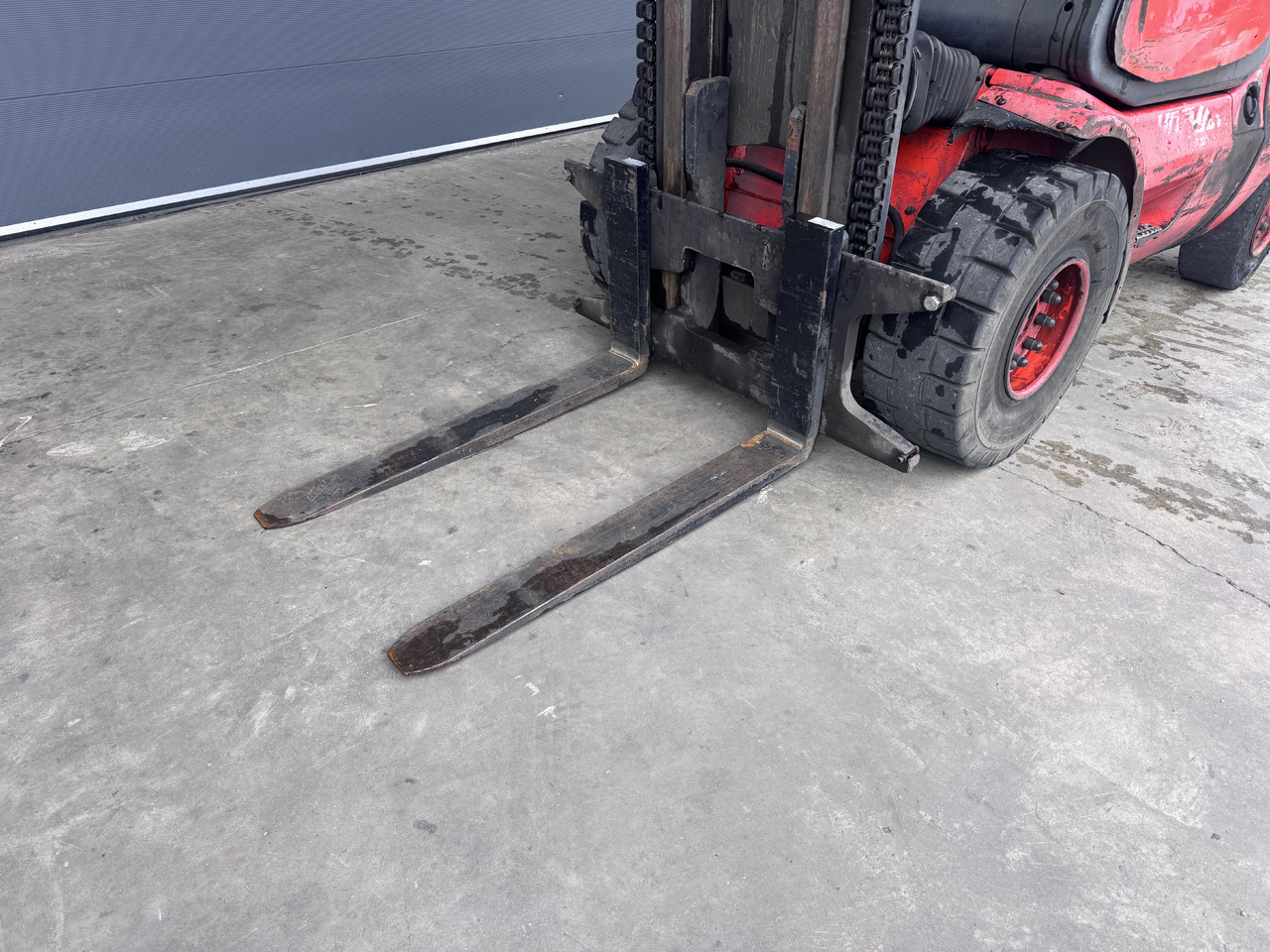 LINDE H 45 D 600 - Dízel targonca: 3 kép. LINDE H 45 D 600 - Dízel targonca: 3 kép.