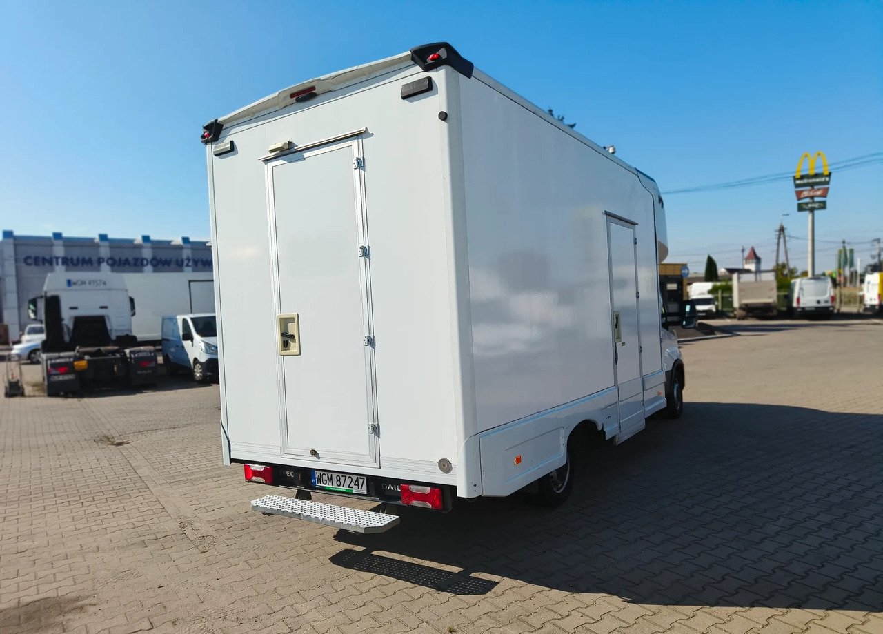 IVECO DAILY 35S14 - Dobozos kisteherautó: 3 kép. IVECO DAILY 35S14 - Dobozos kisteherautó: 3 kép.