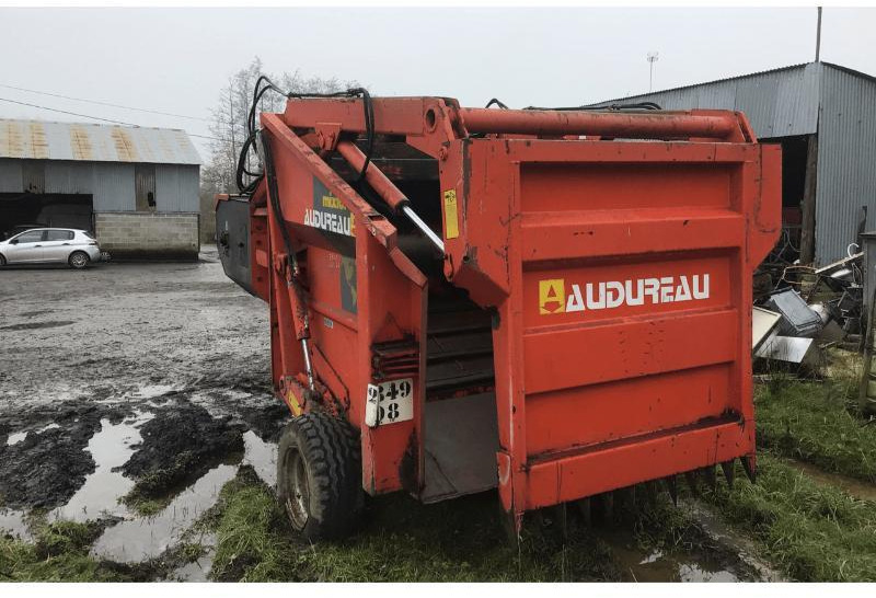 AUDUREAU MIXTOR - Etetőkocsi: 4 kép. AUDUREAU MIXTOR - Etetőkocsi: 4 kép.