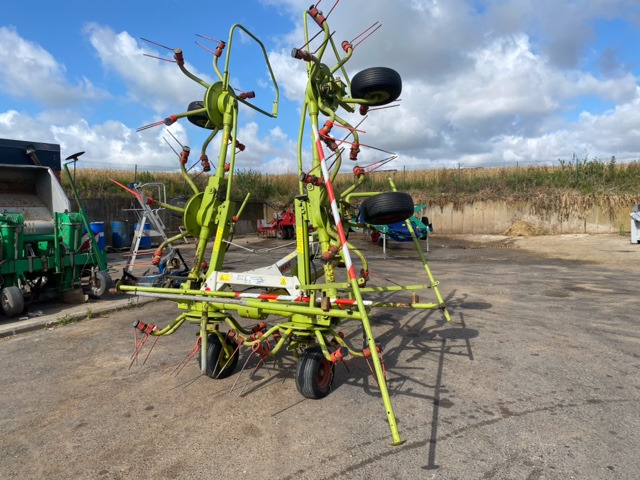 CLAAS VOLTO 64 - Szénaforgató: 4 kép. CLAAS VOLTO 64 - Szénaforgató: 4 kép.