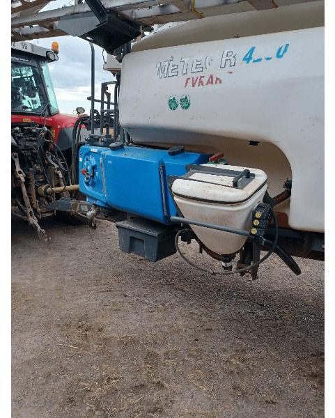 Vontatott permetezők EVRARD METEOR 4200: 7 kép. Vontatott permetezők EVRARD METEOR 4200: 7 kép.