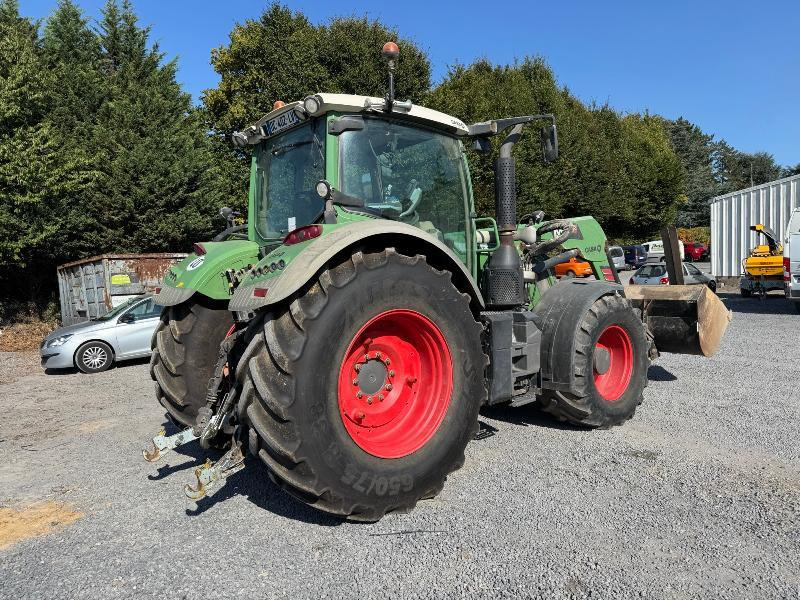 FENDT 724 POWER - Traktor: 4 kép. FENDT 724 POWER - Traktor: 4 kép.