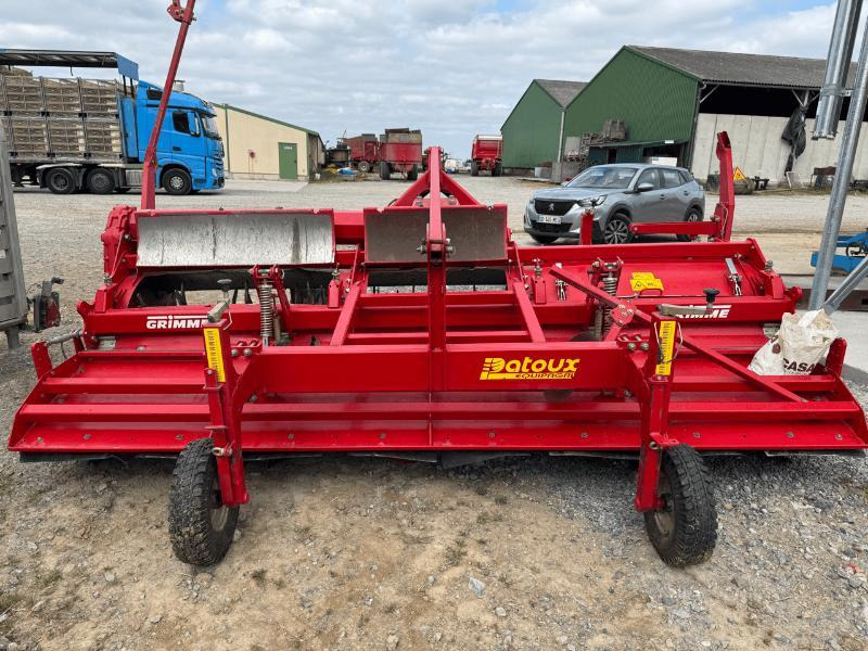 GRIMME GF400 - Burgonyagép: 1 kép. GRIMME GF400 - Burgonyagép: 1 kép.