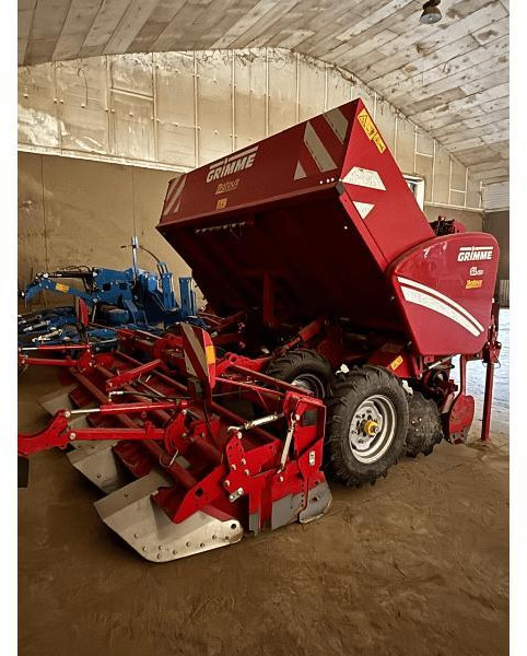 GRIMME GL420 - Burgonyaültető: 4 kép. GRIMME GL420 - Burgonyaültető: 4 kép.