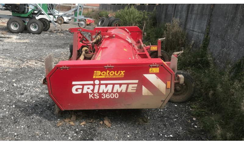 GRIMME KS3600 - Burgonyagép: 2 kép. GRIMME KS3600 - Burgonyagép: 2 kép.