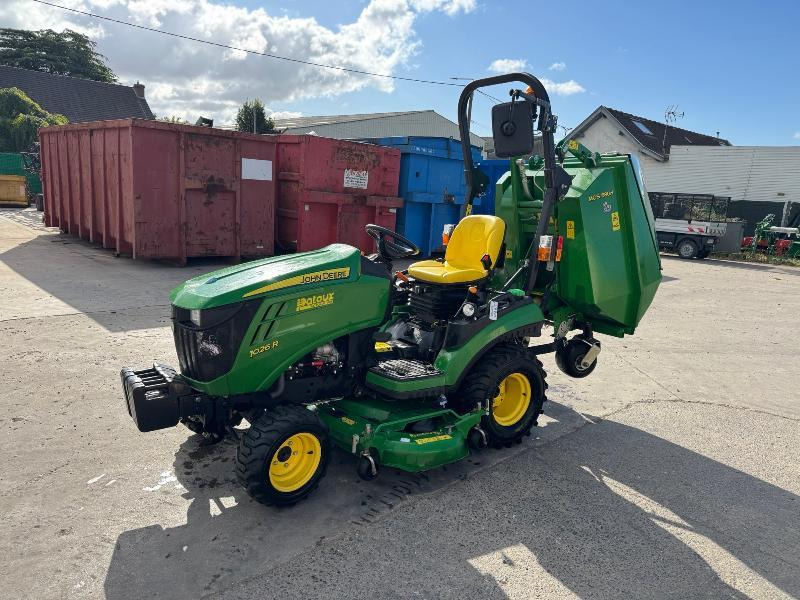 JOHN DEERE 1026R - Traktor: 1 kép. JOHN DEERE 1026R - Traktor: 1 kép.