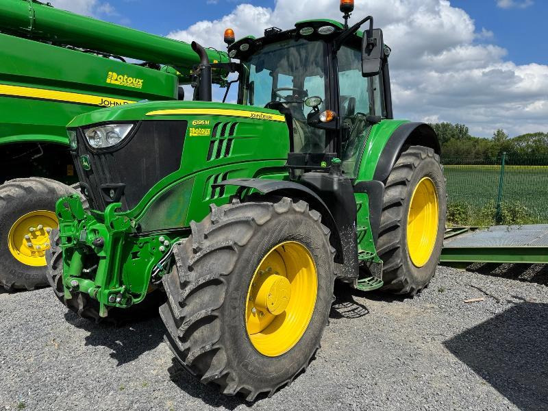 JOHN DEERE 6195M - Traktor: 1 kép. JOHN DEERE 6195M - Traktor: 1 kép.