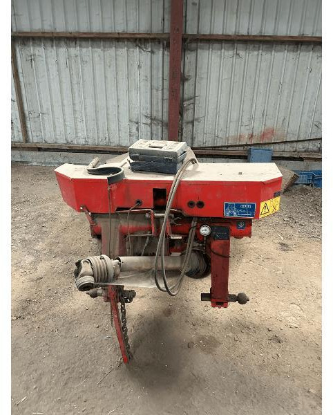 KUHN GMD602 - Fűkasza: 4 kép. KUHN GMD602 - Fűkasza: 4 kép.