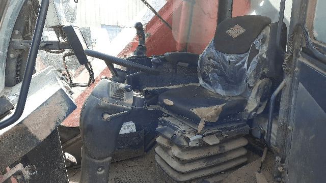 KUHN SPV14 - Etetőkocsi: 3 kép. KUHN SPV14 - Etetőkocsi: 3 kép.