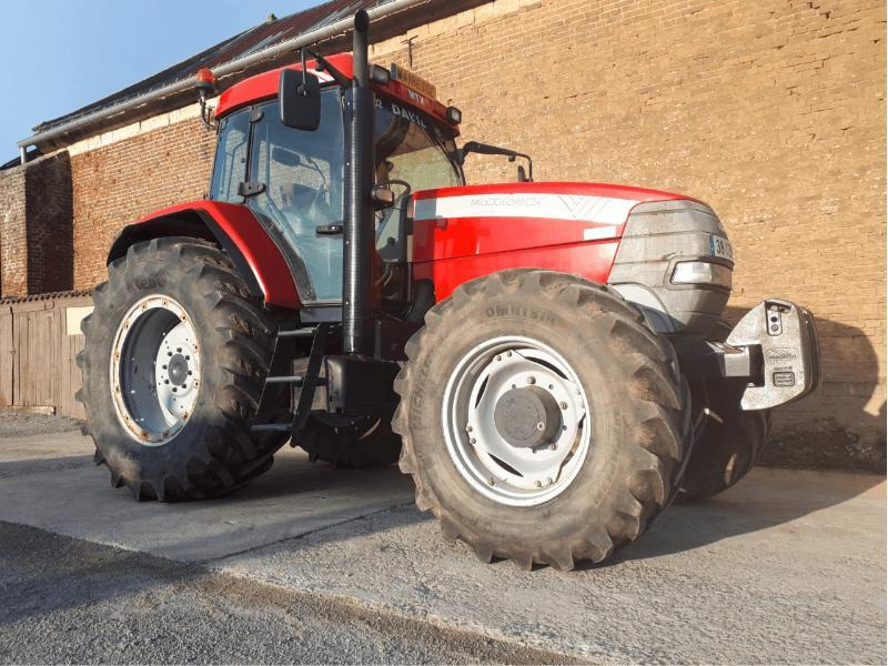 MAC CORMICH MTX 120 - Traktor: 1 kép. MAC CORMICH MTX 120 - Traktor: 1 kép.