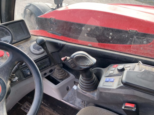 MANITOU MLT 733-105 - Teleszkópos rakodó: 5 kép. MANITOU MLT 733-105 - Teleszkópos rakodó: 5 kép.